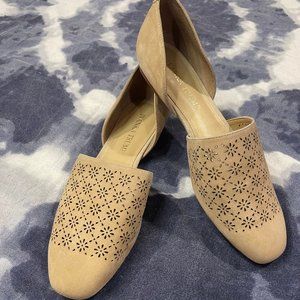 Ivanka Trump Flats Evana Light Natural Leather Suede sz 6.5 EUC